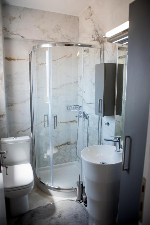 Luxury Penthouse With Private Pool Apartment Превеза Екстериор снимка